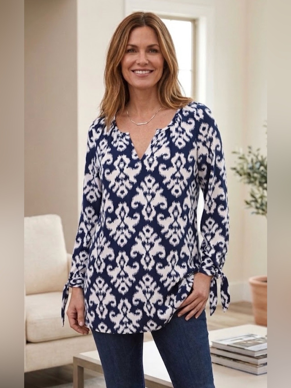 Mud Pie Blue and White Ikat-Print V-Neck Tie-Sleeve Tunic - Women’s Size Large